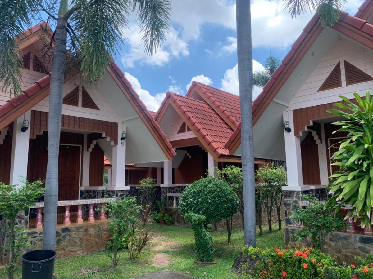 Bunraksa Resort Kamphaeng Phet Ngoại thất bức ảnh