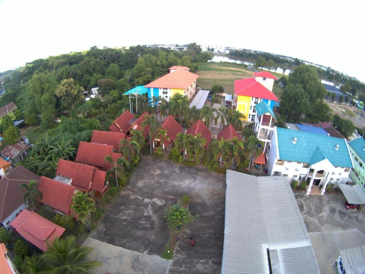 Bunraksa Resort Kamphaeng Phet Ngoại thất bức ảnh
