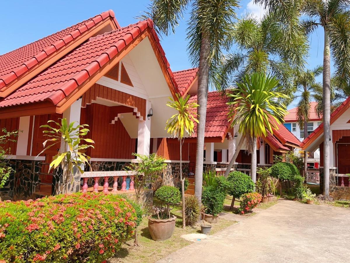 Bunraksa Resort Kamphaeng Phet Ngoại thất bức ảnh